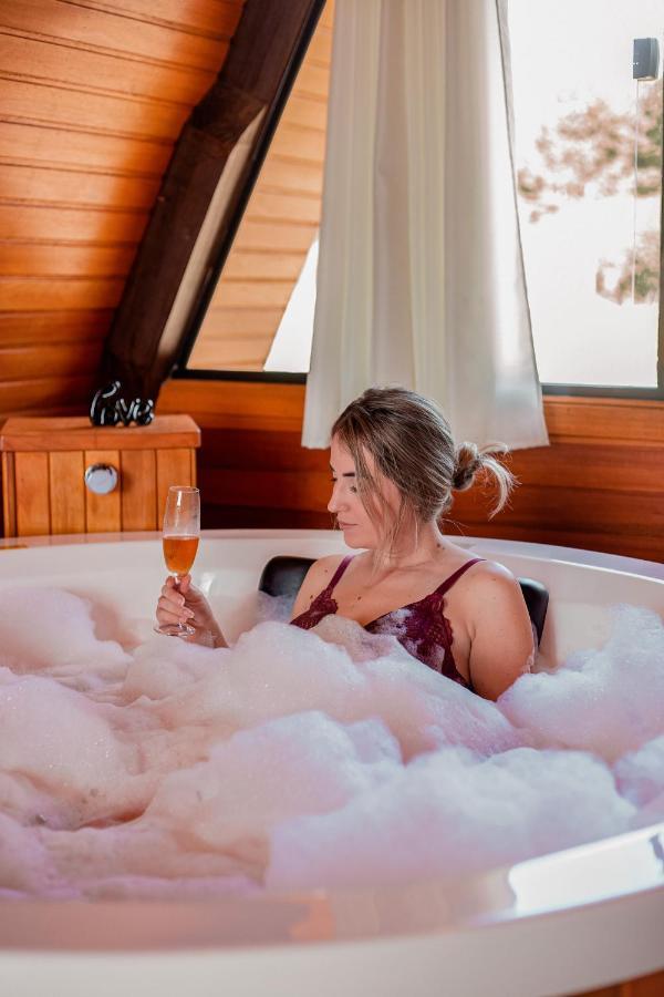 Cabanas Doce Recanto • Chalé com jacuzzi Bom Retiro  Esterno foto